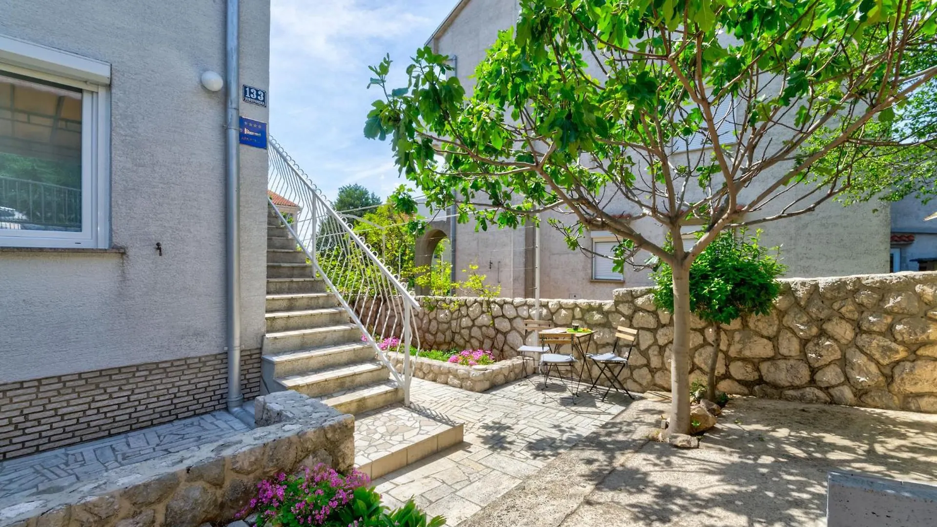 Barbeta D Διαμέρισμα Dramalj