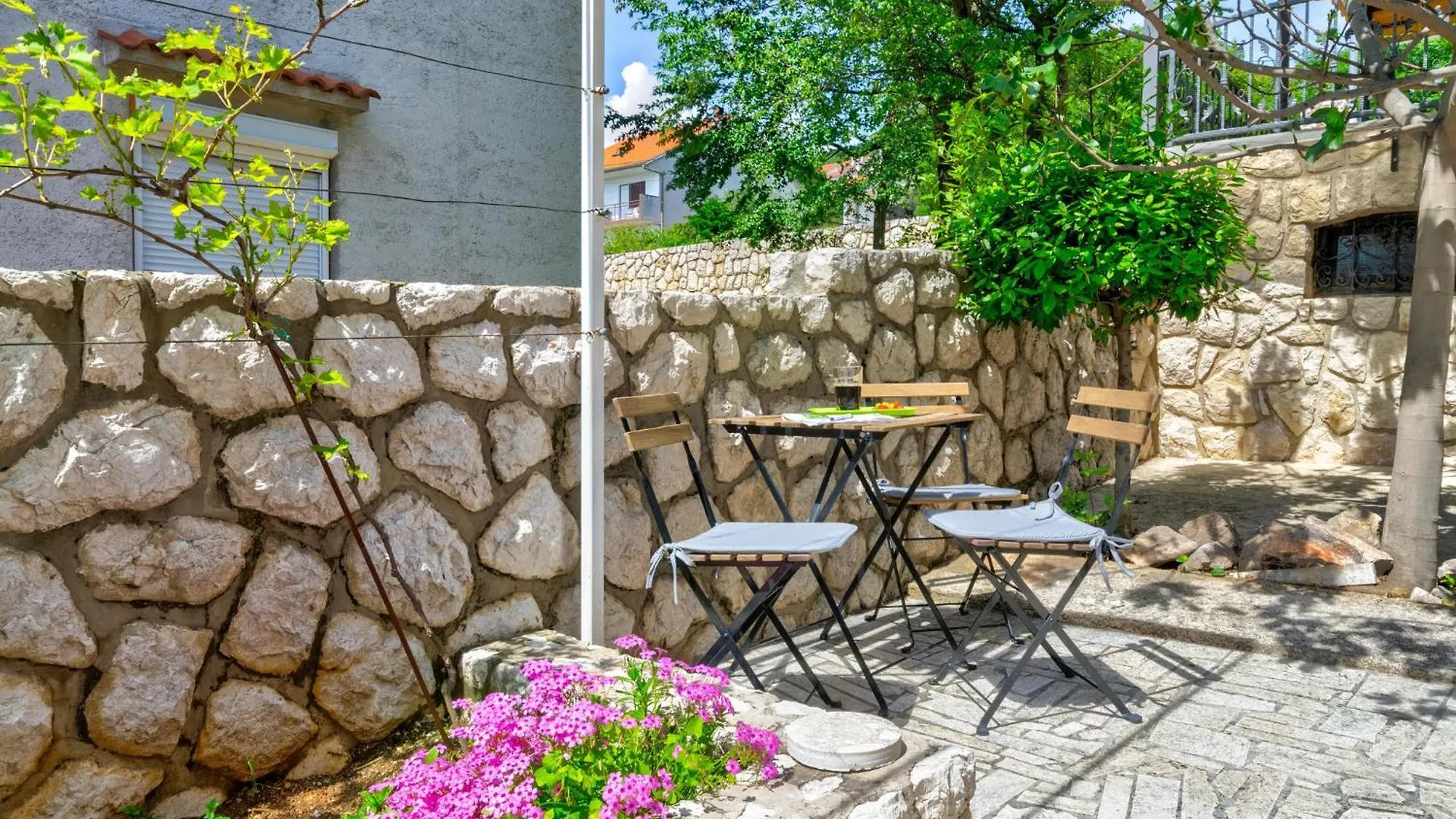 Barbeta D Appartement Dramalj Kroatië